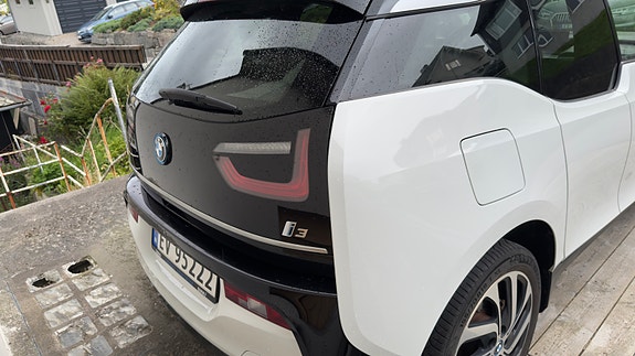 BMW i3 6 of 16
