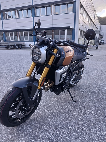 Suzuki GSX-8T 7 of 11