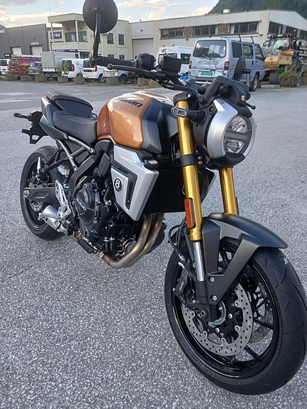 Suzuki GSX-8T 8 of 11