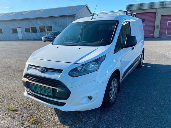 Ford Transit Connect 3 of 12