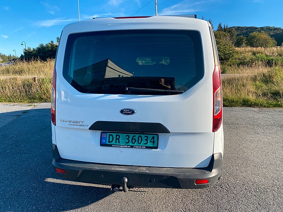Ford Transit Connect 7 of 12