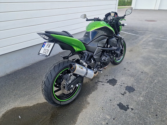 Kawasaki Z750 10 of 12