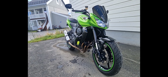 Kawasaki Z750 4 of 12