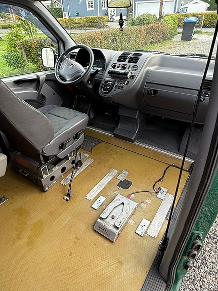 Mercedes-Benz Vito 110 8 of 27