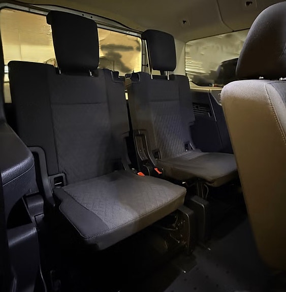 Volkswagen Caddy Maxi 10 of 27