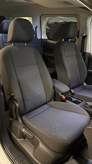 Volkswagen Caddy Maxi 7 of 27