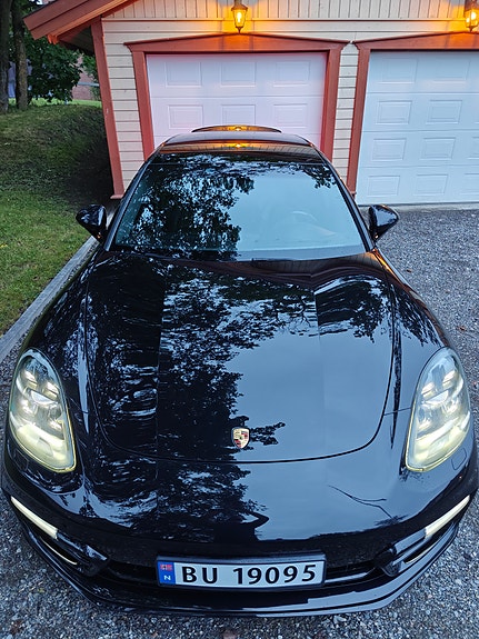 Porsche Panamera 5 of 30