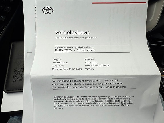 Toyota Prius Plug-in Hybrid 22 of 28