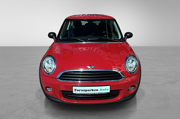 MINI Cooper 13 of 25