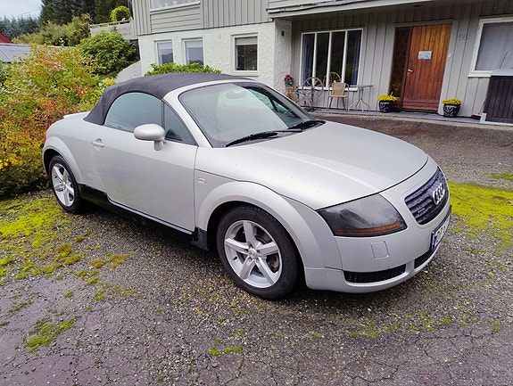 Audi TT 3 of 23