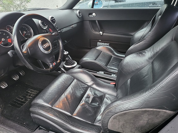 Audi TT 15 of 23