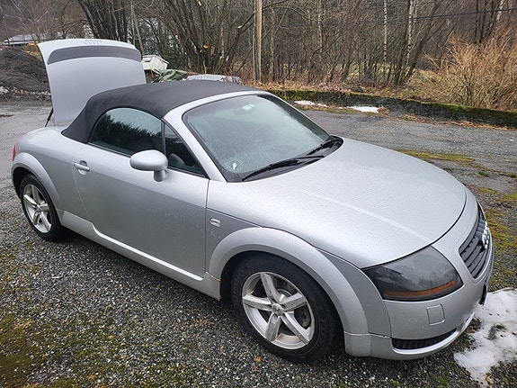 Audi TT 18 of 23