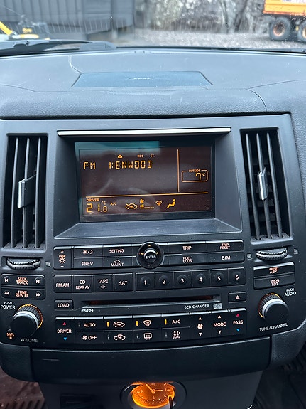 Infiniti FX35 28 of 28
