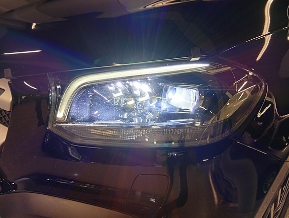 Mercedes-Benz X350 d 7 of 30