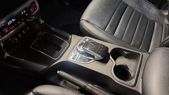 Mercedes-Benz X350 d 19 of 30