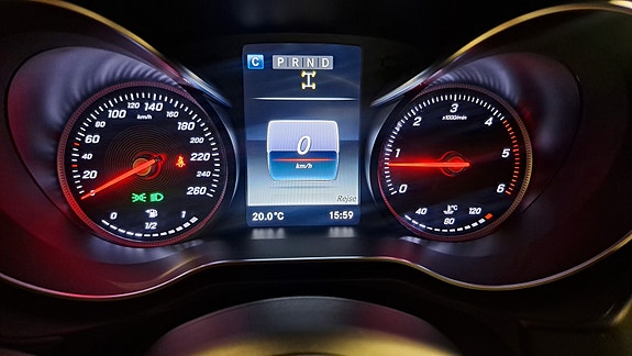 Mercedes-Benz X350 d 18 of 30