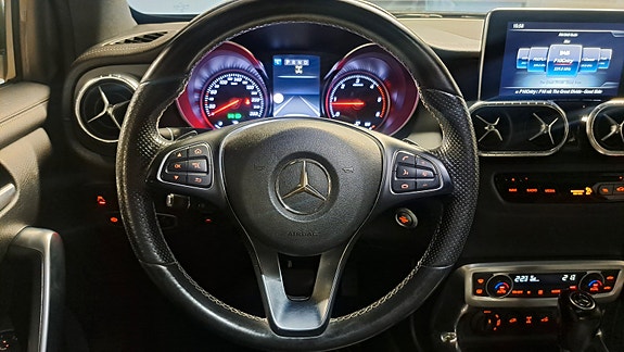 Mercedes-Benz X350 d 16 of 30