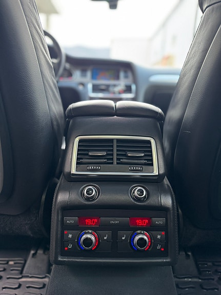 Audi Q7 21 of 30