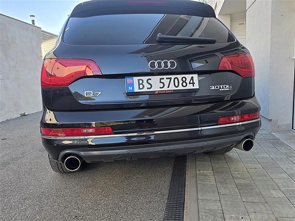 Audi Q7 8 of 30