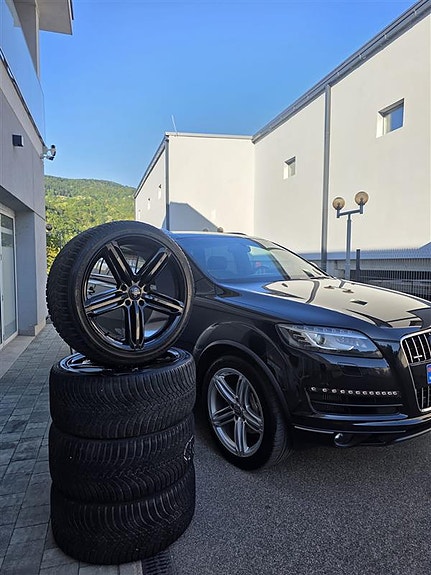 Audi Q7 5 of 30