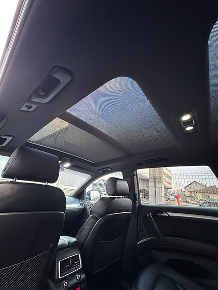 Audi Q7 26 of 30