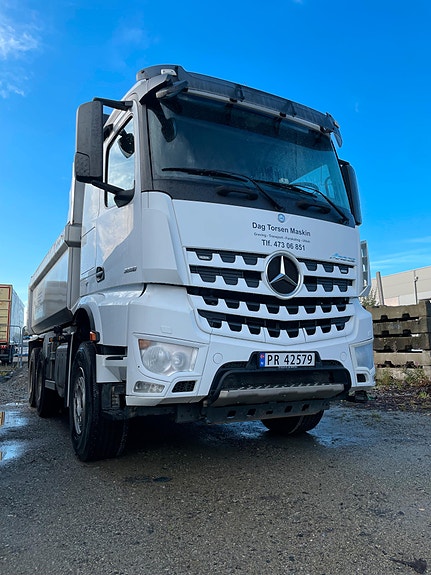 Mercedes-Benz Arocs 2658 3 of 5