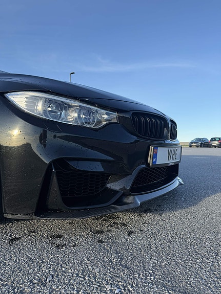 BMW M4 10 of 18