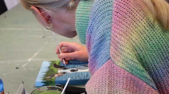 Kunstaktiviteter er populært på Glimt Recoverysenter