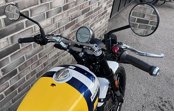 Royal Enfield BEAR 650 14 of 17