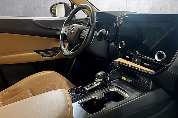 Lexus NX 450h