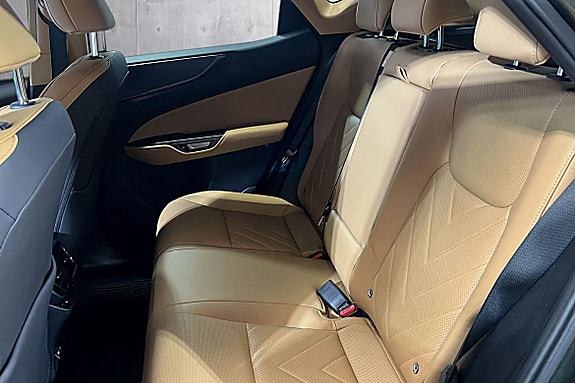 Lexus NX 450h