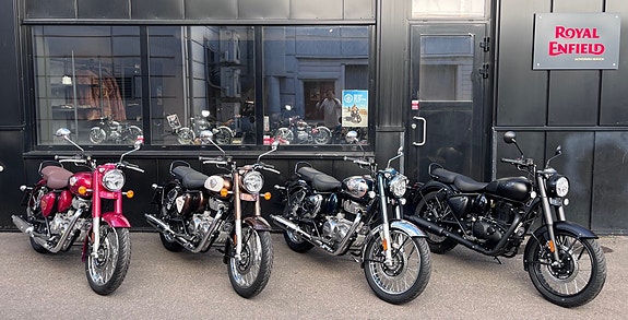 Royal Enfield Classic 350 11 of 16