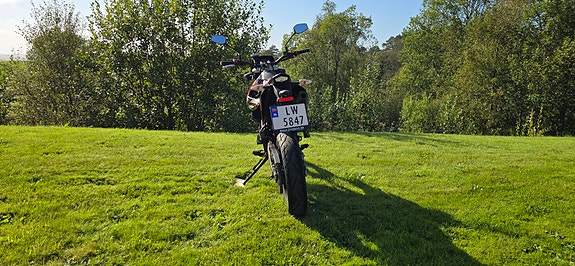 Aprilia SX125 4 of 5