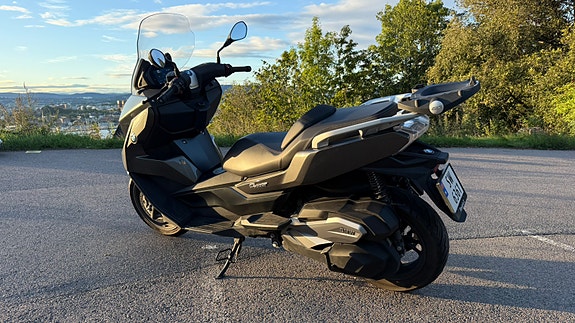 BMW C 400 GT 14 of 26
