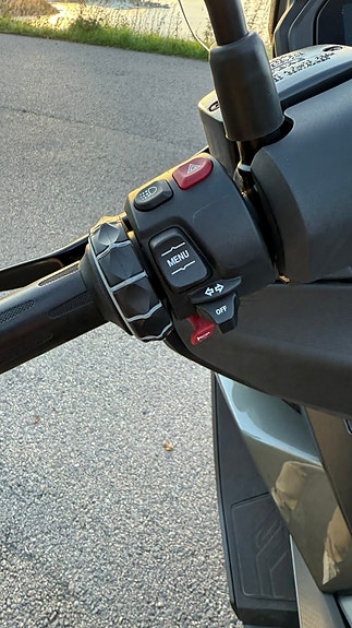 BMW C 400 GT 21 of 26
