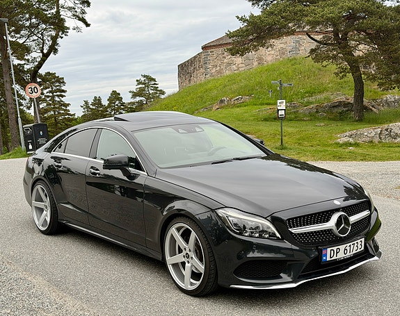 Mercedes-Benz CLS220