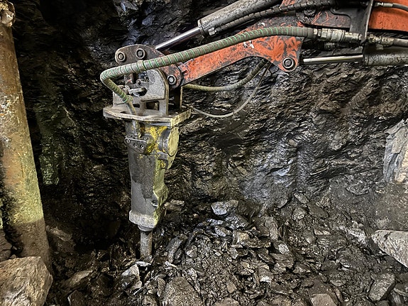 Husqvarna DXR300 fjernstyrt rivningsrobot - Hammer - Skuffe - Leveringsklar 10 of 22