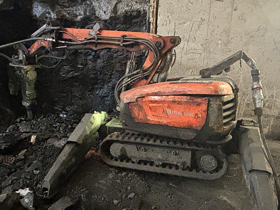 Husqvarna DXR300 fjernstyrt rivningsrobot - Hammer - Skuffe - Leveringsklar 5 of 22