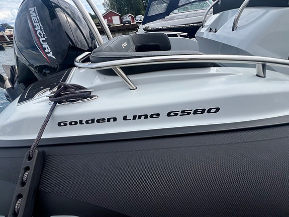 Grand 580 Golden Line med 150HK Mercury 8 of 22