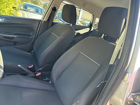 Ford Fiesta 5 of 20