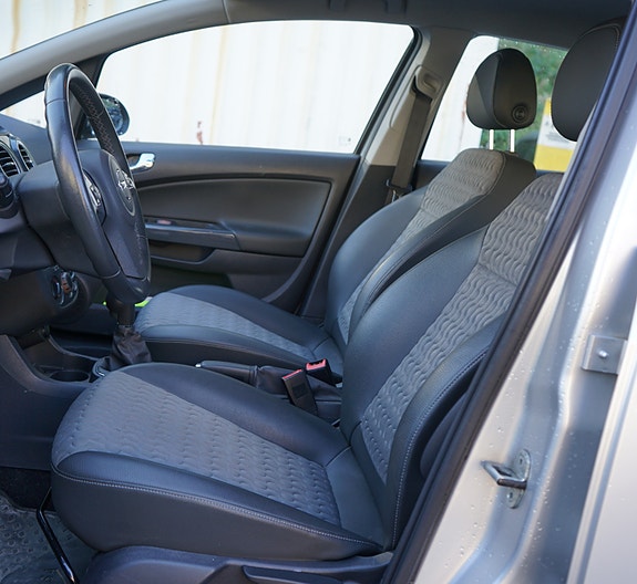 Opel Corsa 20 of 30