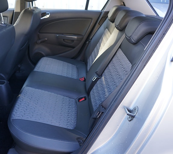 Opel Corsa 22 of 30