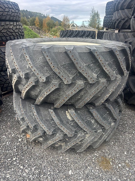Valtra Hjulsett til T-serie, kr 77 000,-
