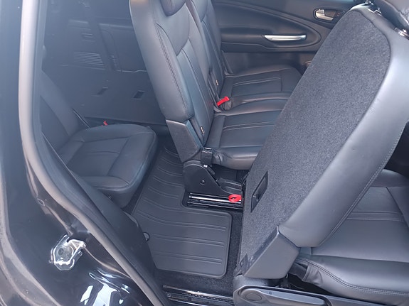 Ford S-MAX 21 of 30
