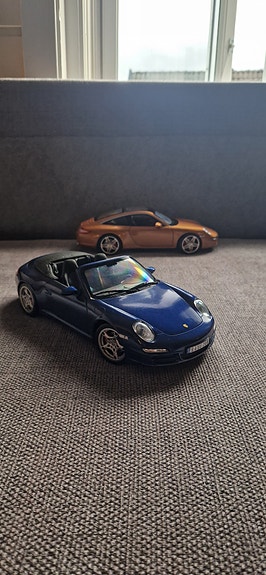 NOREV ポルシェ911 Carrera 4S 1:18 NOREV ポルシェ911 Carrera 4S 1:18 1/18 Porsche 911 S – Norev