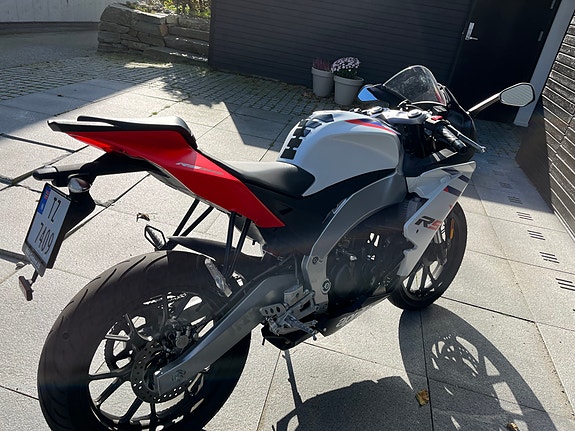 Aprilia RS 125 10 of 15