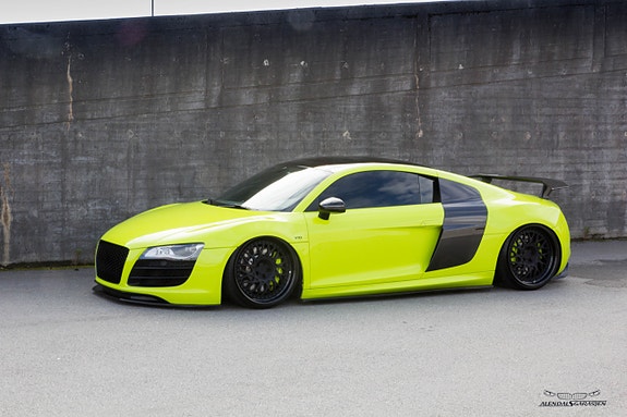 Audi R8 3 of 5