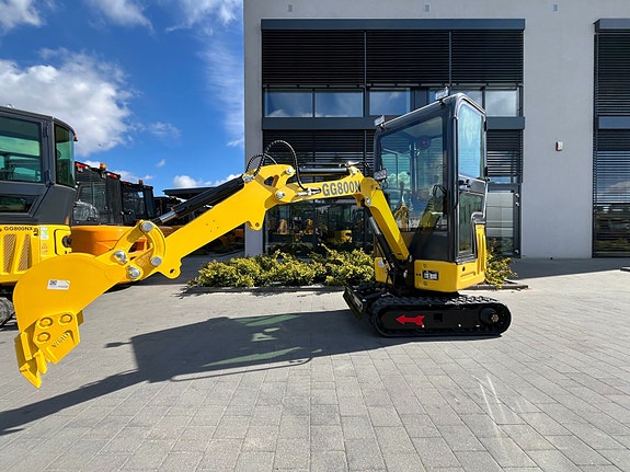 Andre STORSELGER! GÜNTER 1000KG MINIGRAVER MED TETT HYTTE OG VARME - BEGRENSET ANTALL 3 of 5