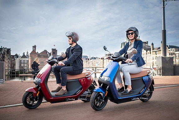 Segway E125 S ELEKTRISK MOPED 2 of 8