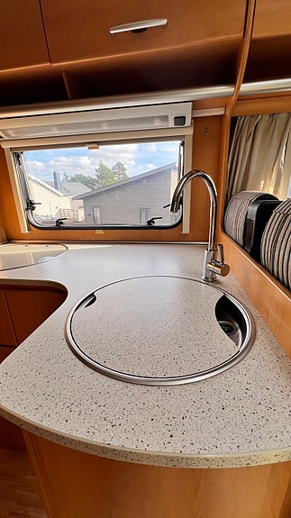 Hymer Classic - EU OK mai 2026 - Pris kan diskuteres ved hurtig avgjørelse • Masse ekstrautstyr! • B-klasse 30 of 30